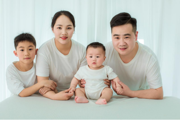 20250829七夕特輯|海螺新材里事業(yè)與生活的最佳“合伙人”431 20250829七夕特輯|海螺新材里事業(yè)與生活的最佳“合伙人”431